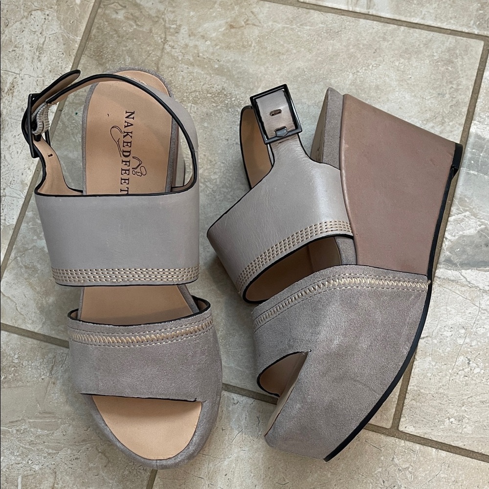 Naked Feet Mallow Platform Wedge Sandals 7